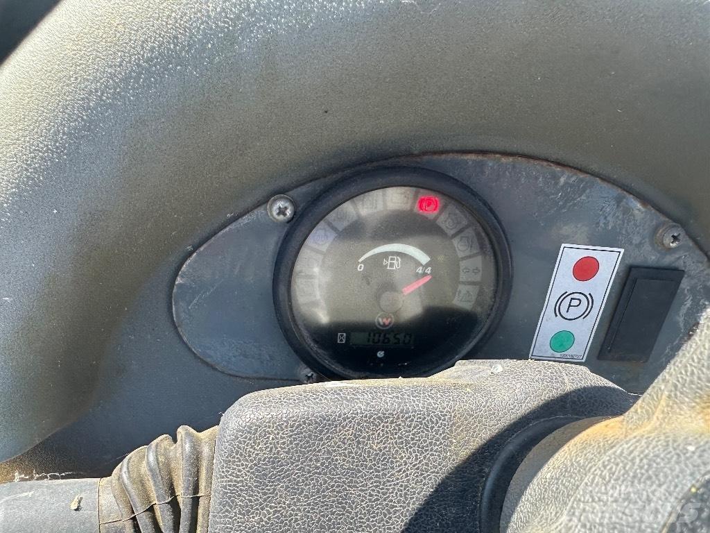 Wacker Neuson 1001 翻斗车\公路型自卸车