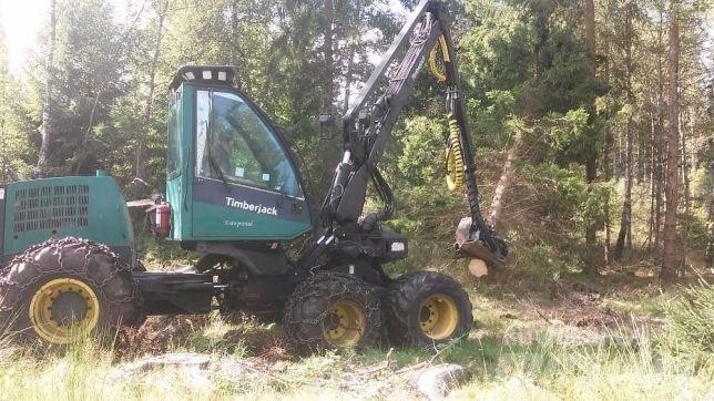 Timberjack 1070 收割机