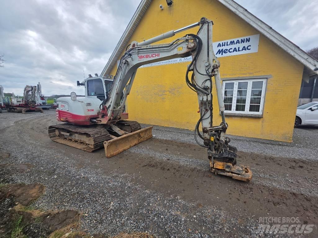 Takeuchi TB 290 中型挖掘机