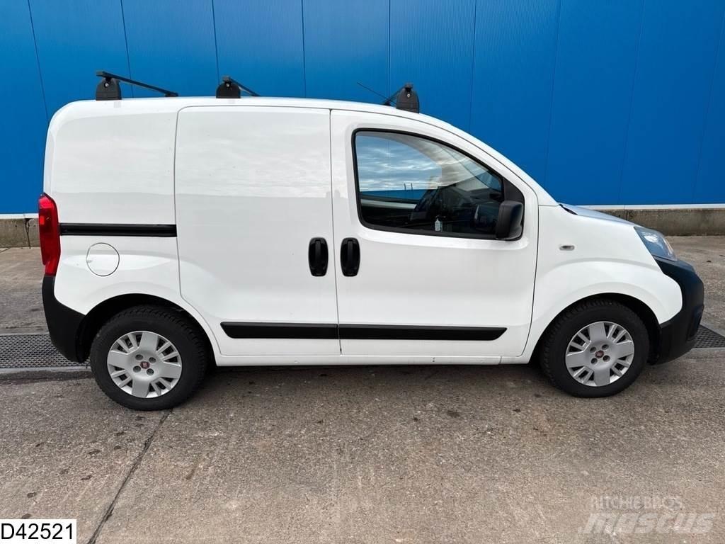 Fiat ? Fiorino 商务面包车