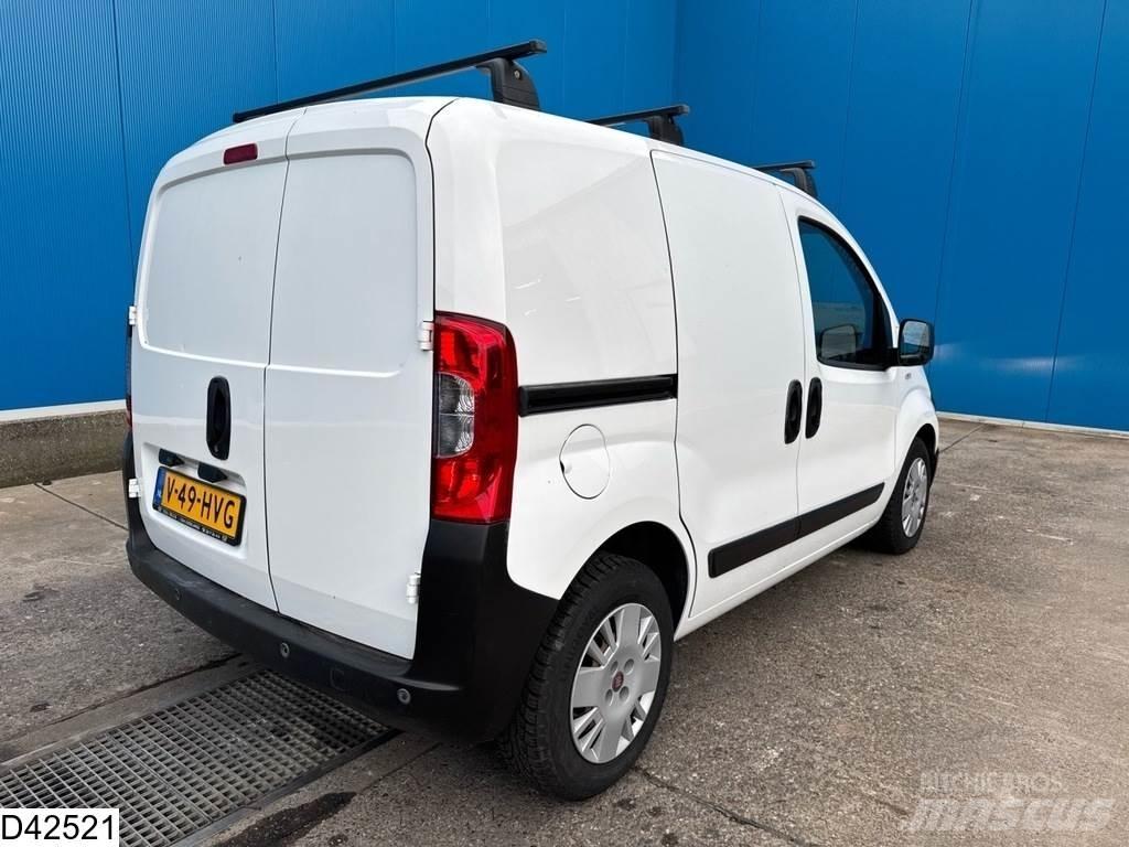 Fiat ? Fiorino 商务面包车