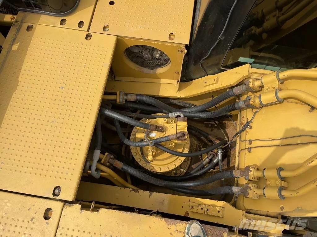 CAT 336 D L 长臂挖掘机
