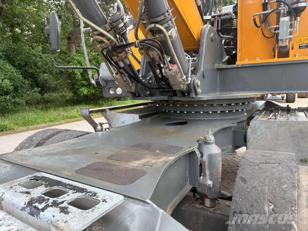 Liebherr LH 22 M 工业挖掘机