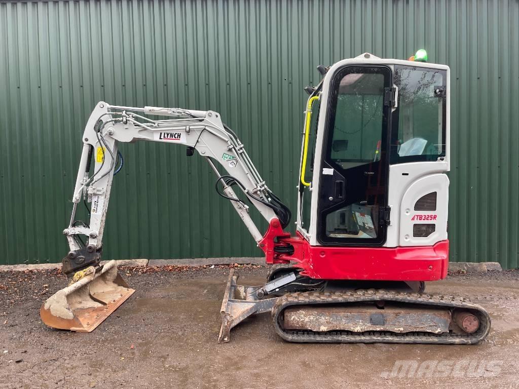 Takeuchi TB 325 R 小型挖掘机