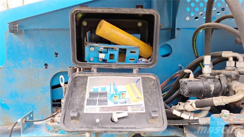 Genie S60HCE 直臂高空工作平台