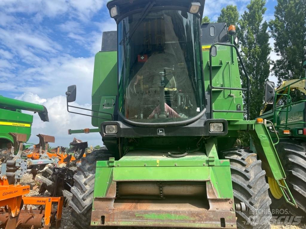 John Deere 1177 联合收割机