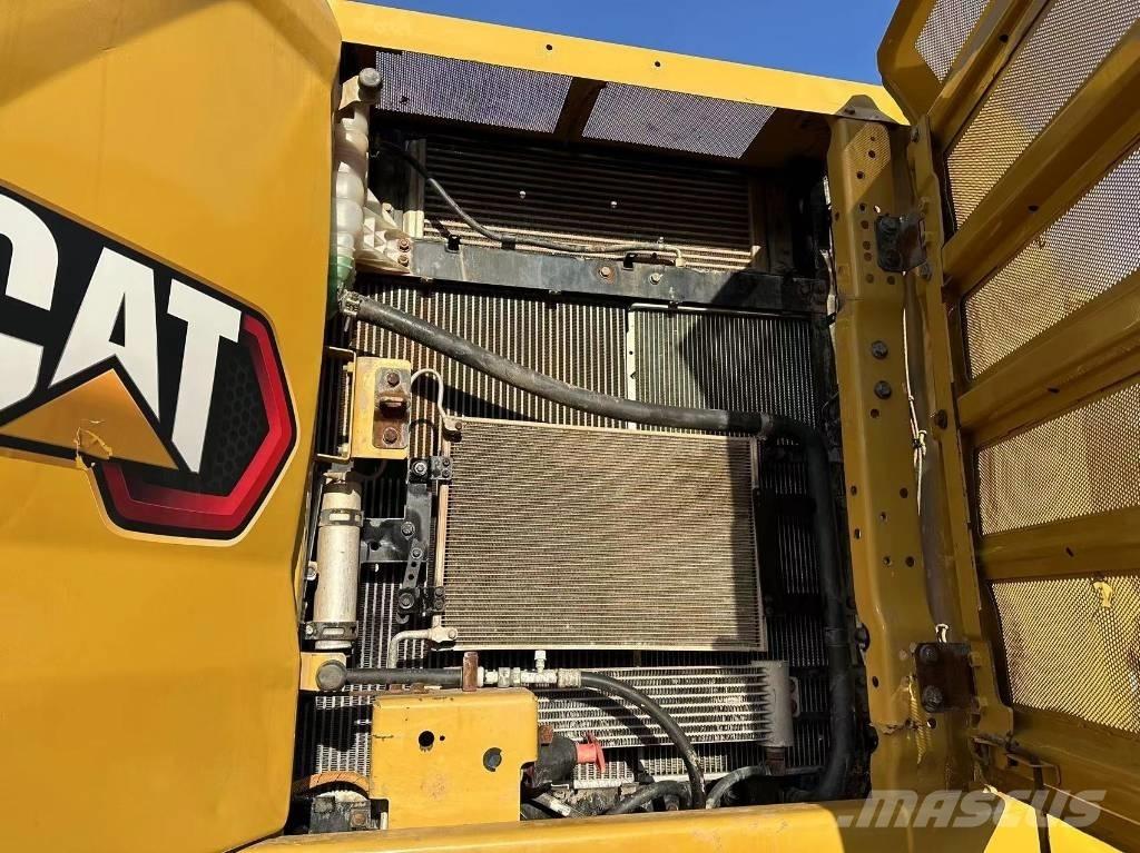 CAT 320GC 履带挖掘机
