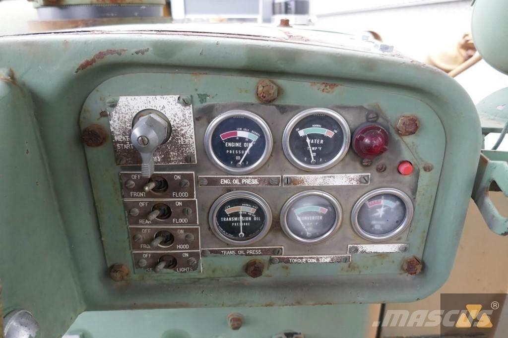 CAT D7F Ex-army 履带式推土机