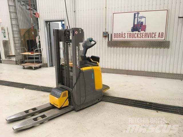 Jungheinrich ERC 214 手推堆垛车