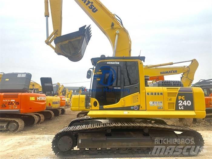 Komatsu PC 240 -8 履带挖掘机