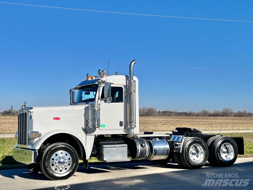 Peterbilt 389 牵引车