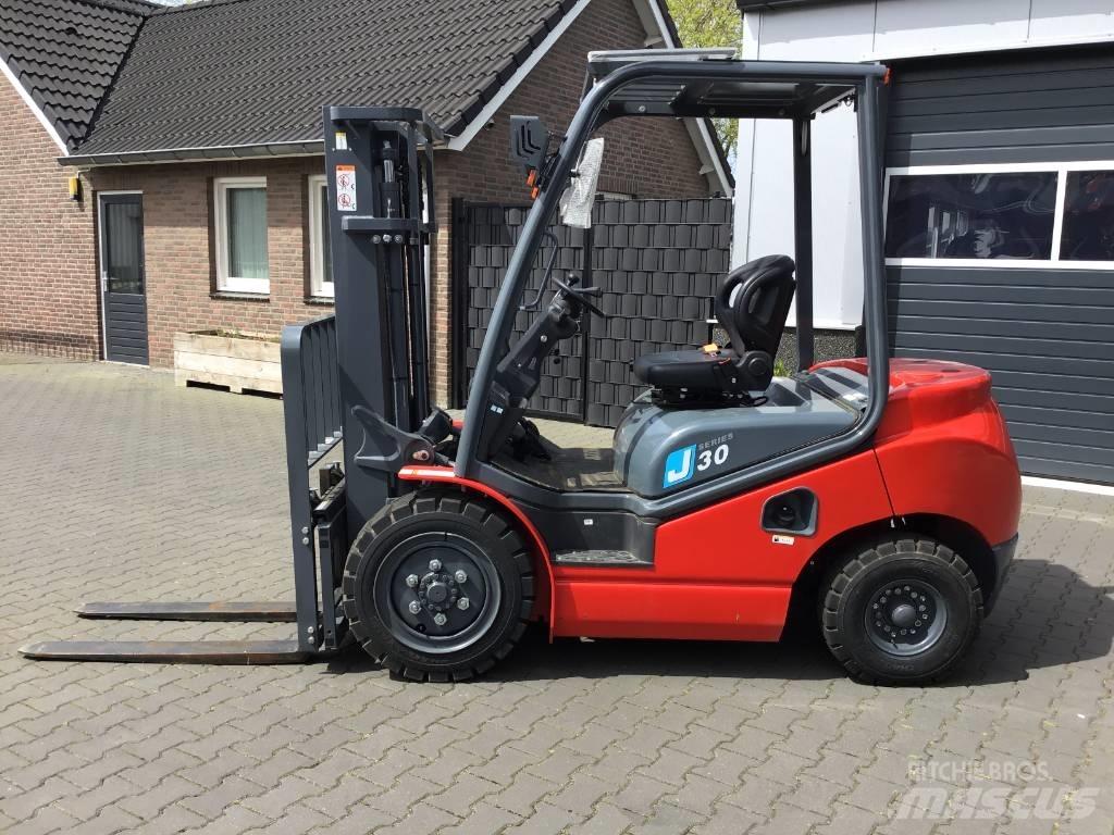  surestac FD30J 柴油叉车