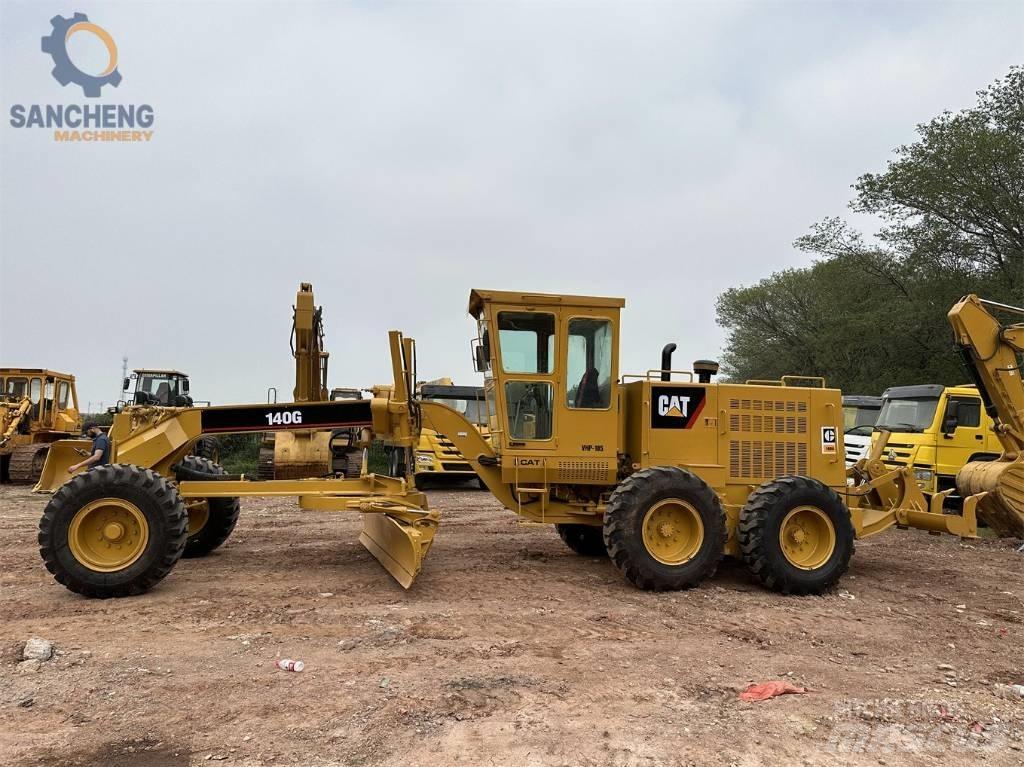 CAT 140 G 平地机/推土机