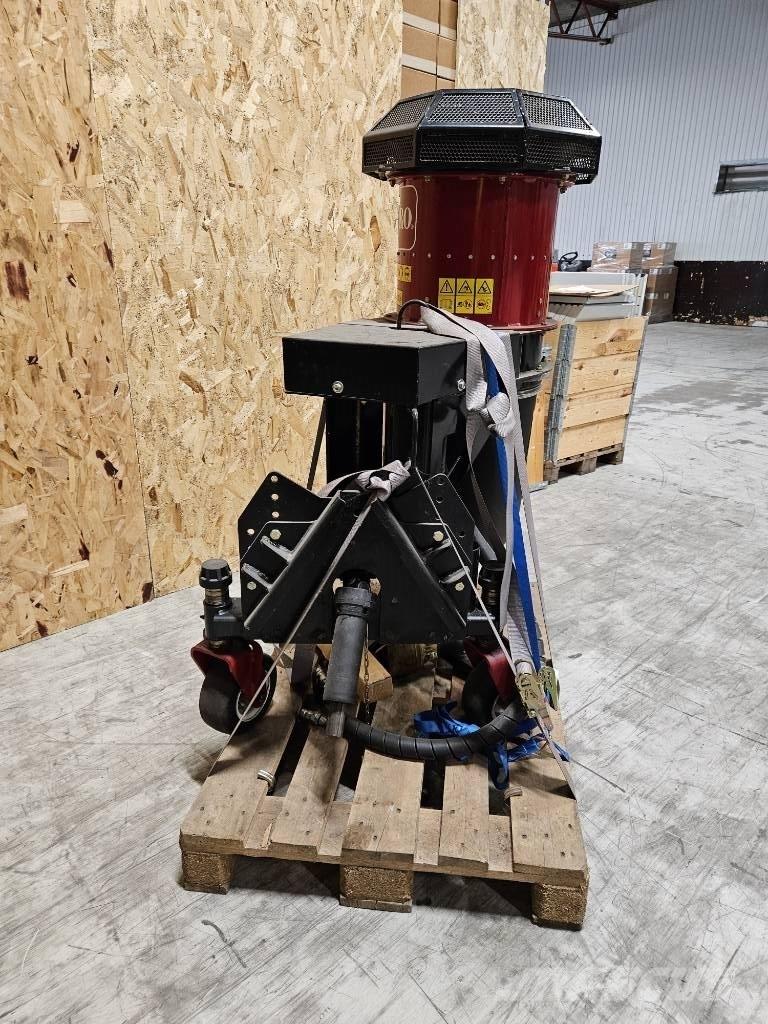 Toro ProForce 碎片清除设备