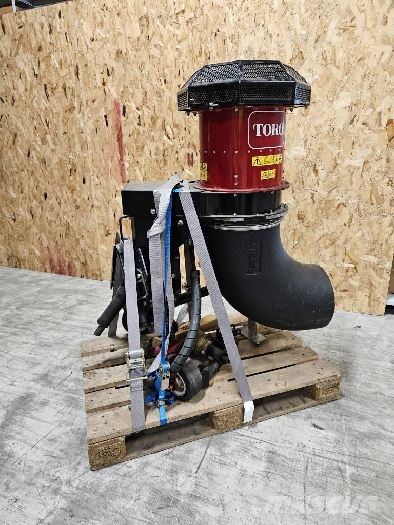 Toro ProForce 碎片清除设备