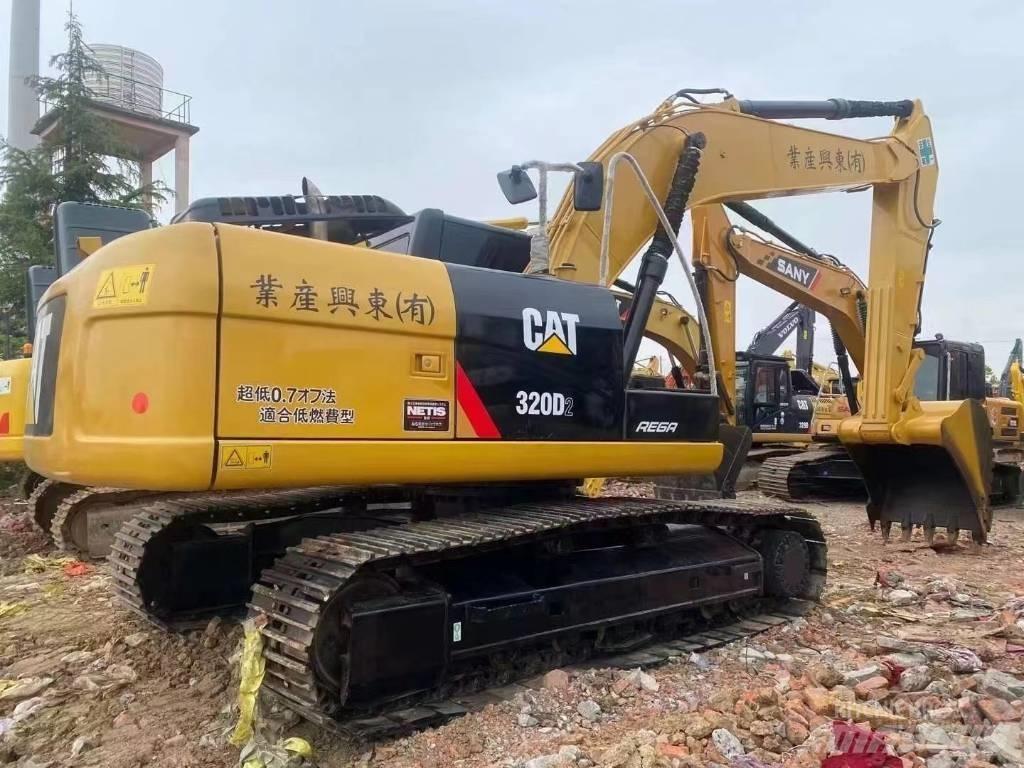 CAT 320 D 履带挖掘机