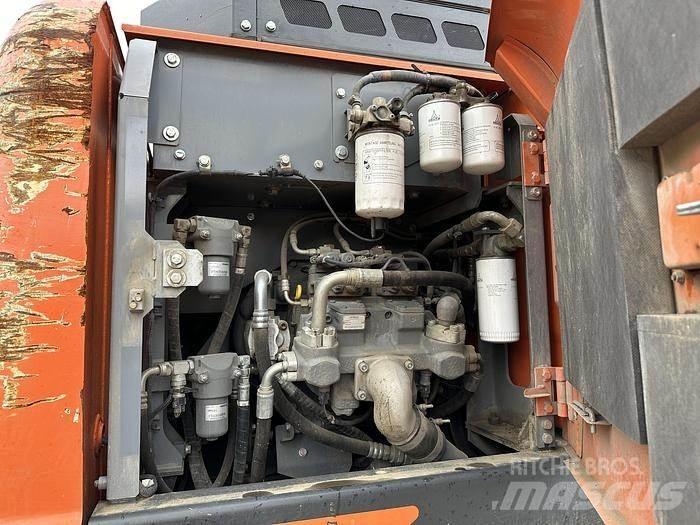 Hitachi ZX140W-6 轮式挖掘机