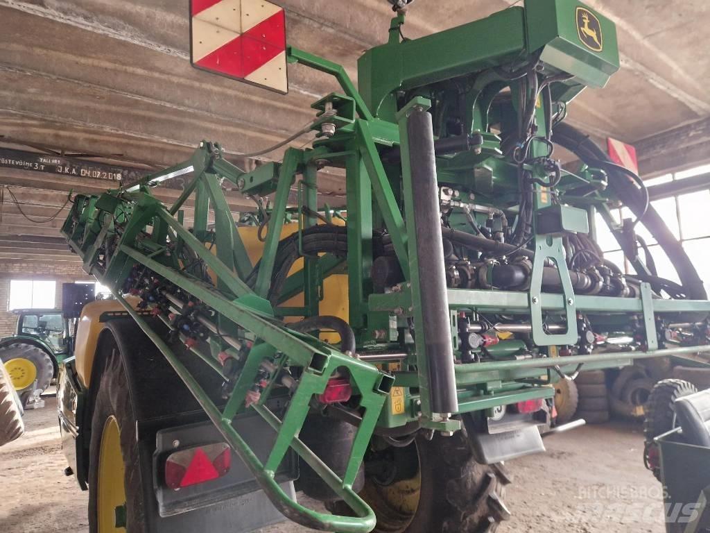 John Deere R 962 i 牵引式喷雾机