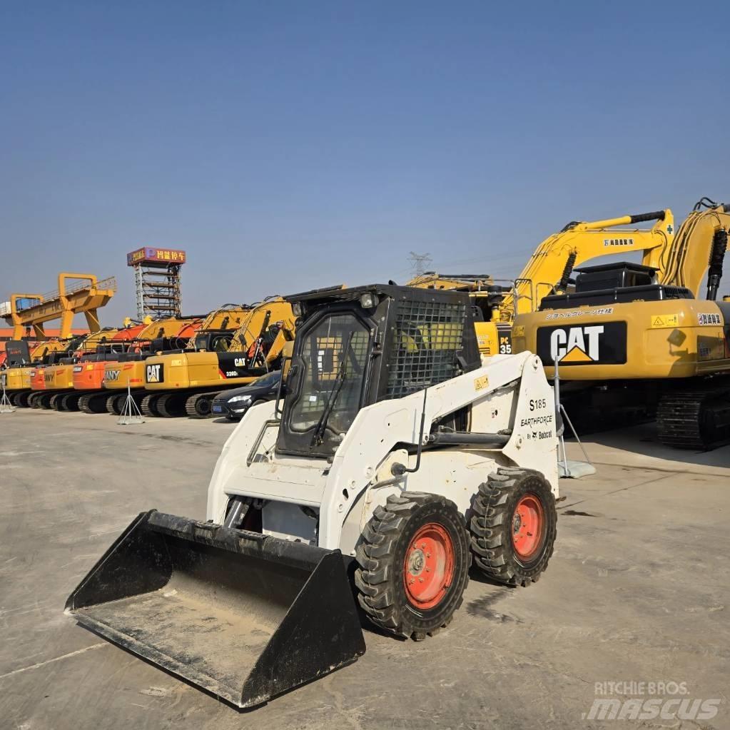 Bobcat S 185 滑移装载机
