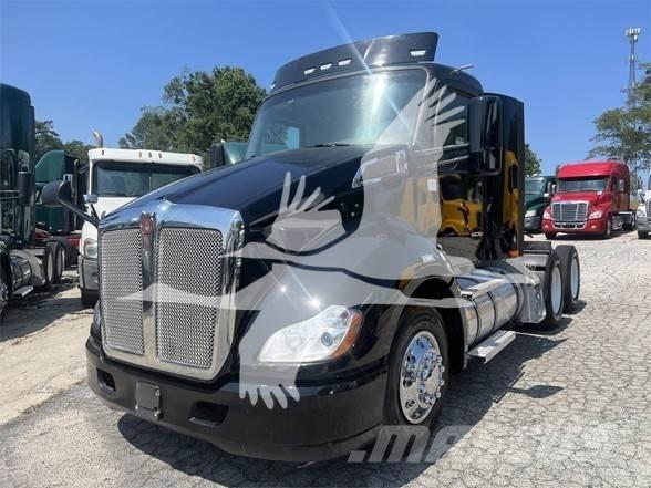 Kenworth T680 牵引车