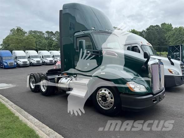 Kenworth T680 牵引车