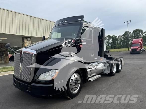 Kenworth T680 牵引车