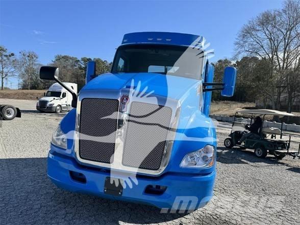 Kenworth T680 牵引车