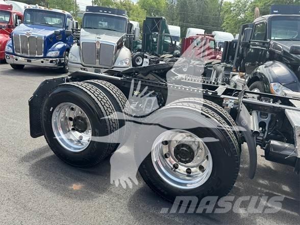Kenworth T680 牵引车