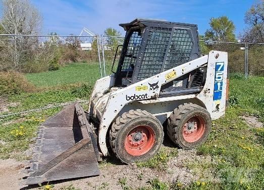 Bobcat 751 滑移装载机