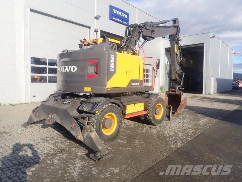 Volvo EWR 150 E 轮式挖掘机