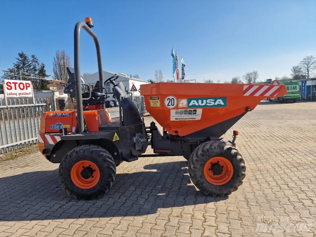 Ausa D300AHG 铰接式自卸车