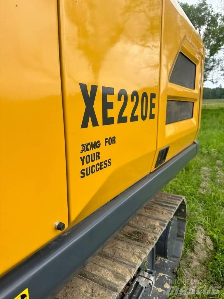 XCMG XE 220 E 履带挖掘机