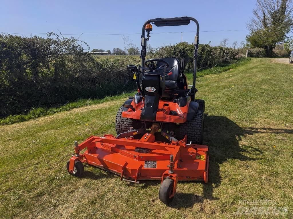 Kubota F 3890 骑乘式割草机