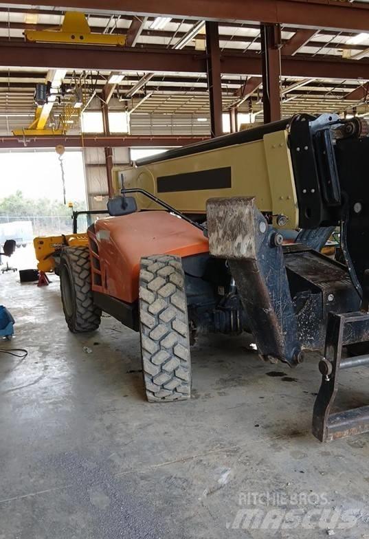 JLG 1055 伸缩臂叉装车|叉装车