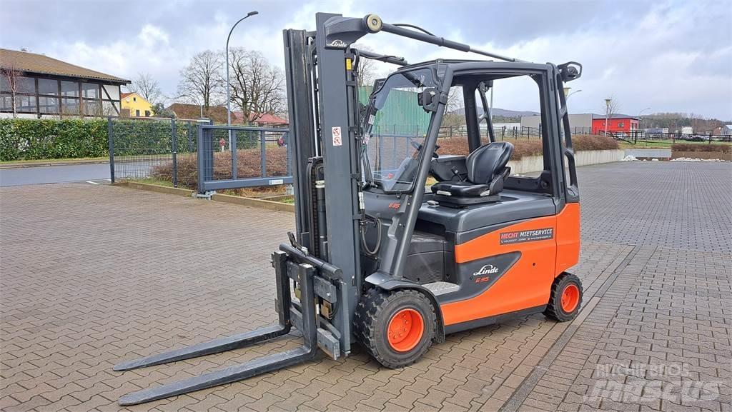 Linde E35HL 电动叉车