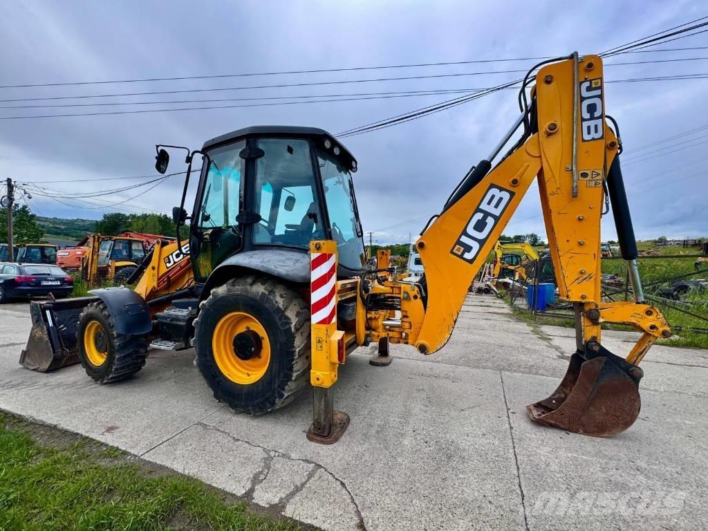 JCB 3CX ECO 反铲装载机