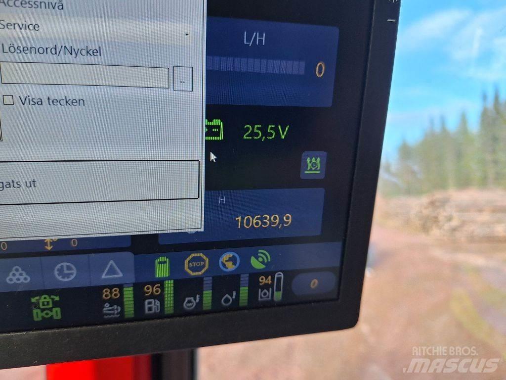 Komatsu 895 集运机