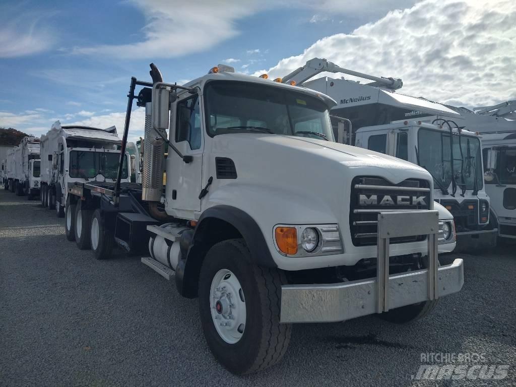 Mack Granite 垃圾车