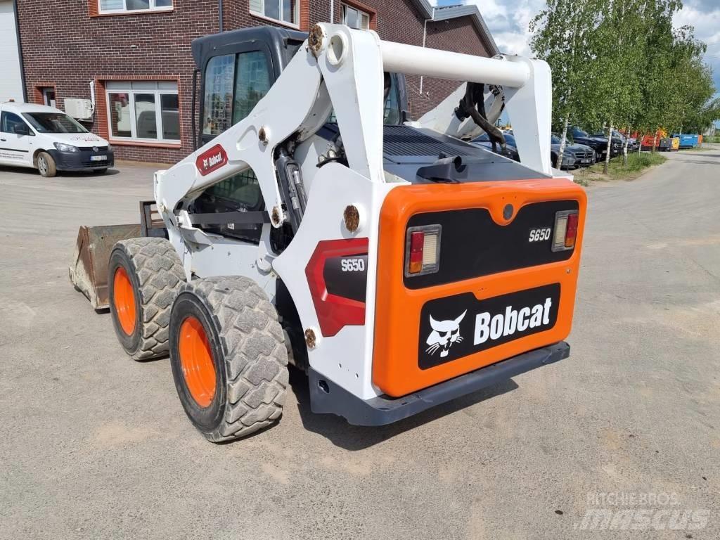 Bobcat S 650 滑移装载机