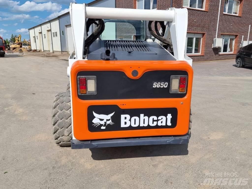 Bobcat S 650 滑移装载机