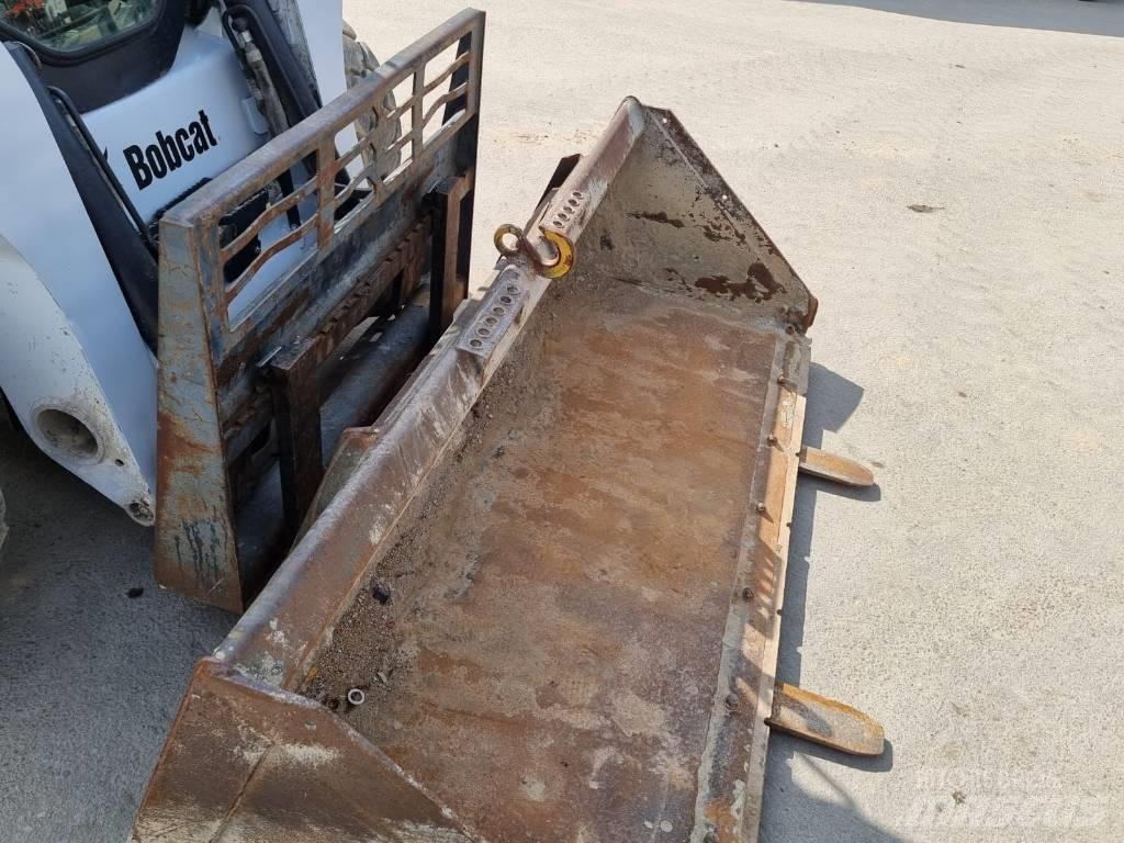 Bobcat S 650 滑移装载机