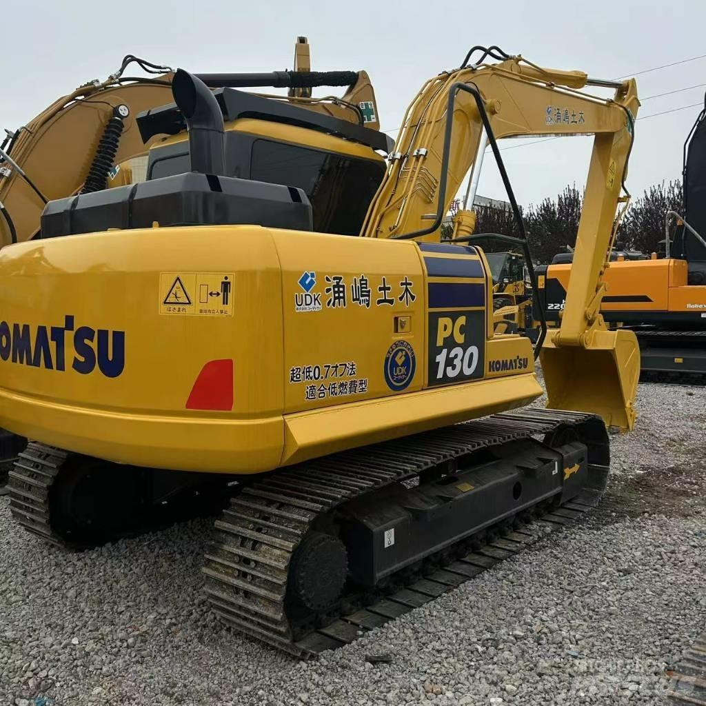 Komatsu 130-7 履带挖掘机