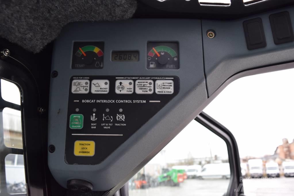 Bobcat S 175 滑移装载机
