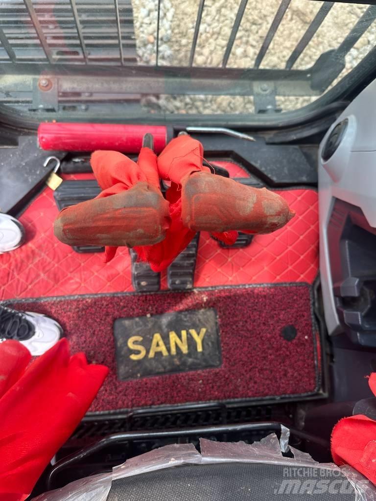 Sany SY245C 中型挖掘机