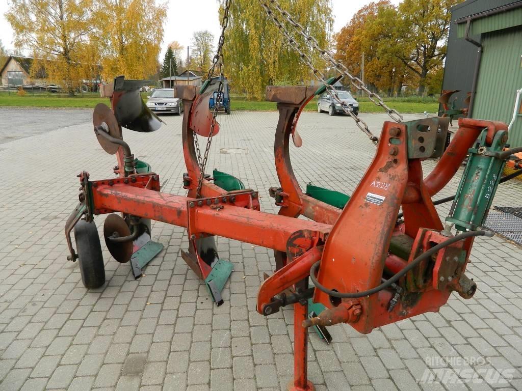 Kverneland 3 双向犁