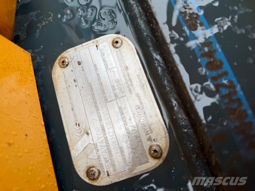 Hyundai 80 cr-9 中型挖掘机