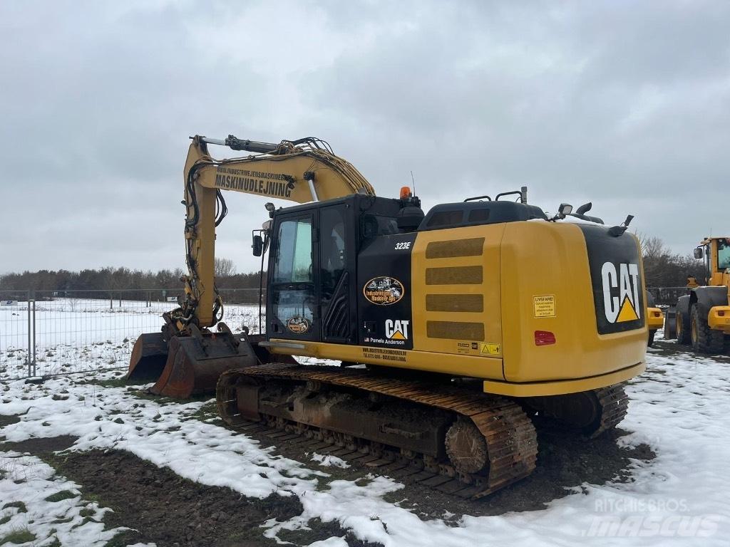 CAT 323 EL 履带挖掘机