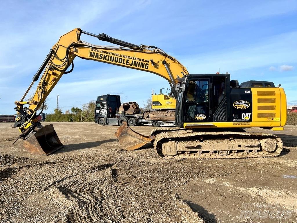 CAT 323 EL 履带挖掘机
