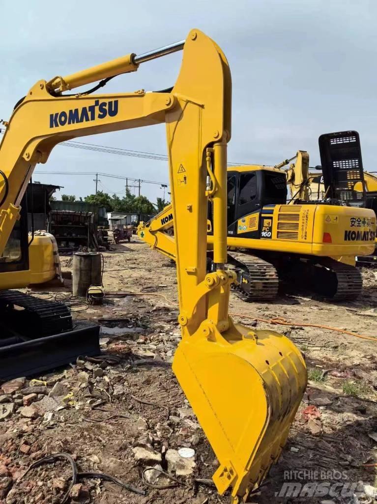 Komatsu PC 56 小型挖掘机