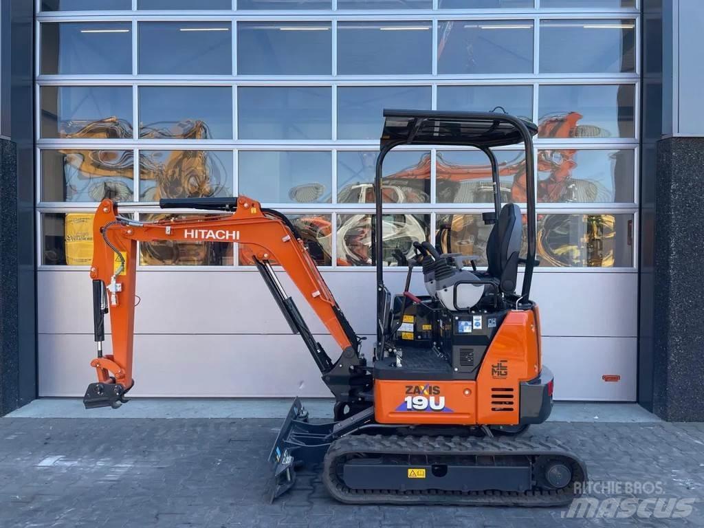 Hitachi ZX19-6 小型挖掘机